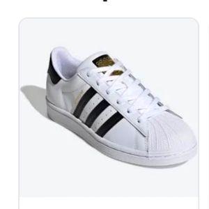 Adidas Superstar Casual Trainers Size Men, Youth 7.5 /Women's 9.5